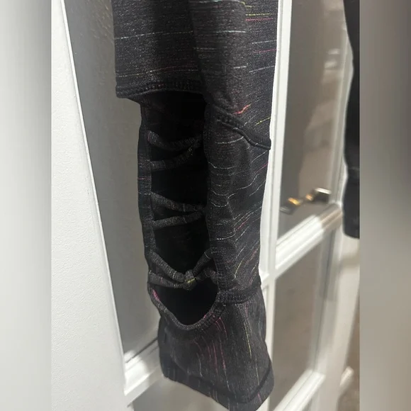 Prana Itzel Capri Space Dye Leggings - Picture 7 of 14